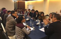 Ismail Ould Cheikh Ahmed listening to the recommendations made by young boys and girls from Yemen